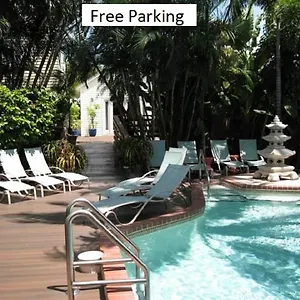 Douglas House 3* Key West